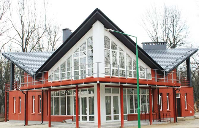 Трапецієвидні металопластикові вікна